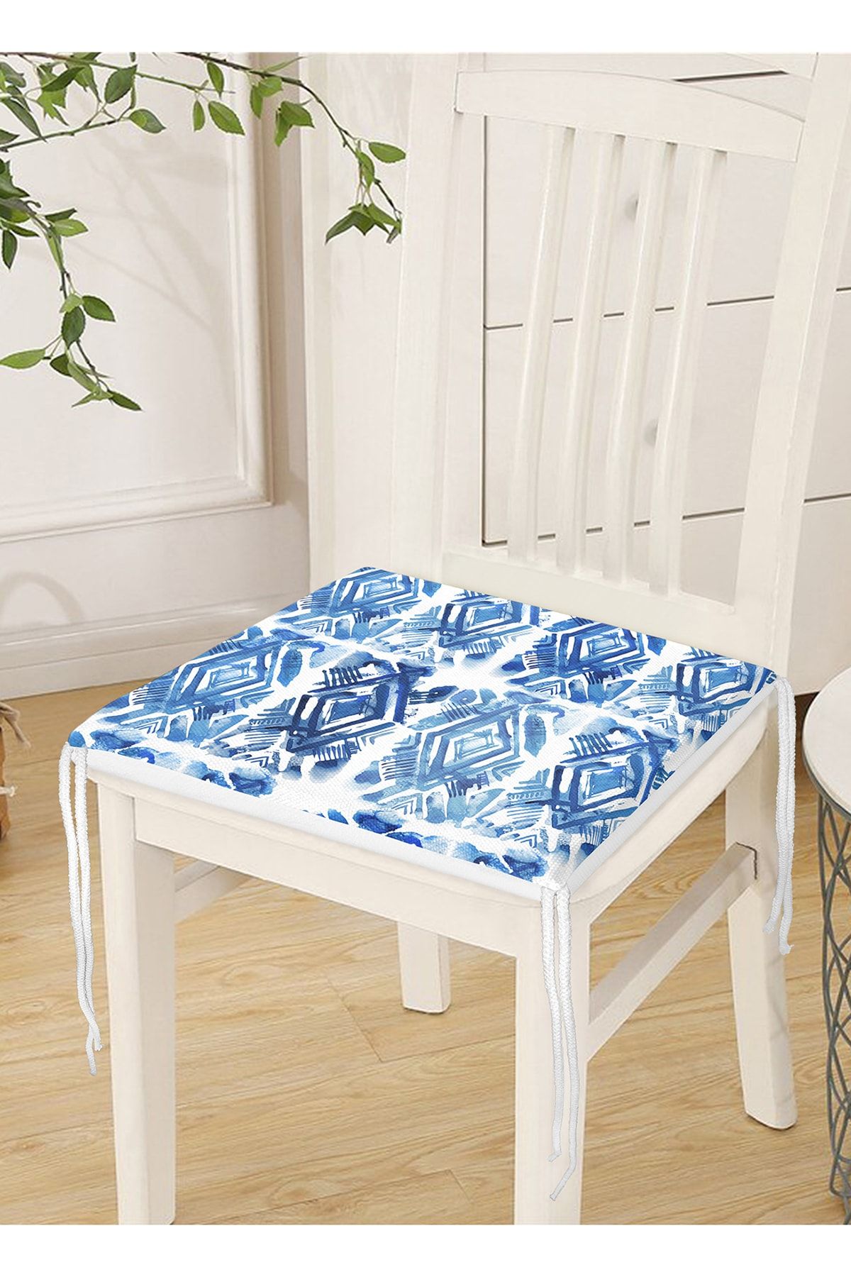 Realhomes-Geometric Diamond Patterned Digital Printed Modern Zippered Chair Cushion 3