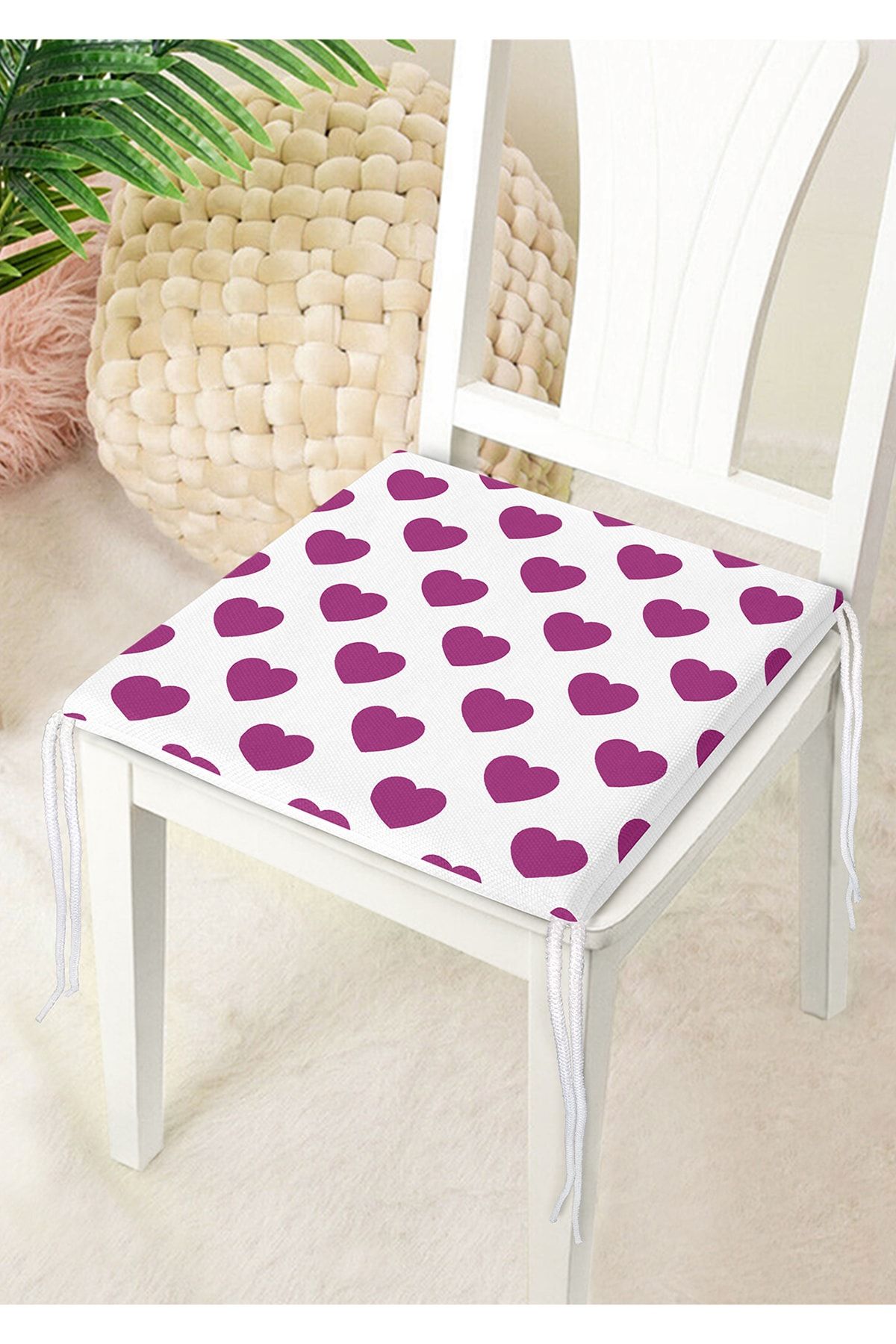 Realhomes-Heart Pattern Digital Printed Zippered Chair Cushion 4