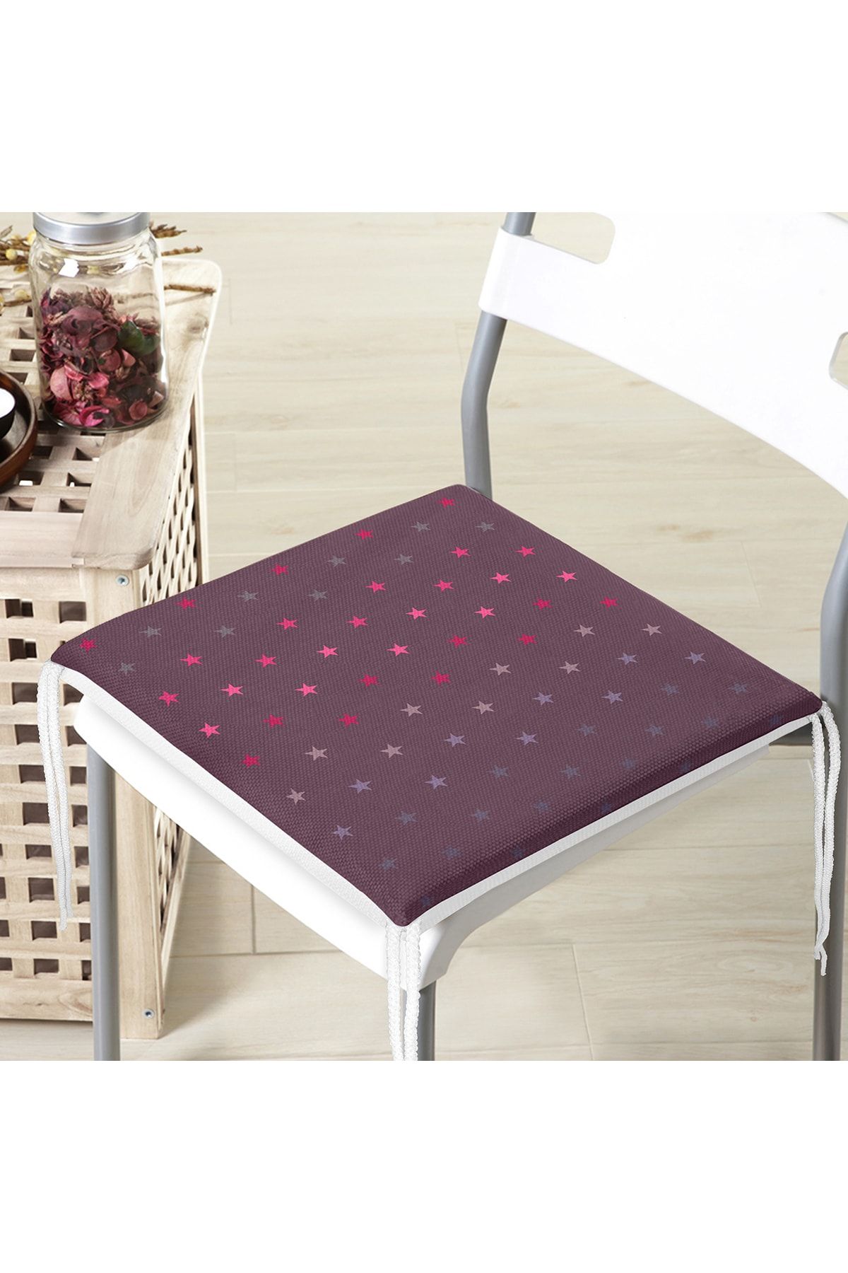 Realhomes-Modern Star Patterned Digital Printed Modern Zippered Chair Cushion 4
