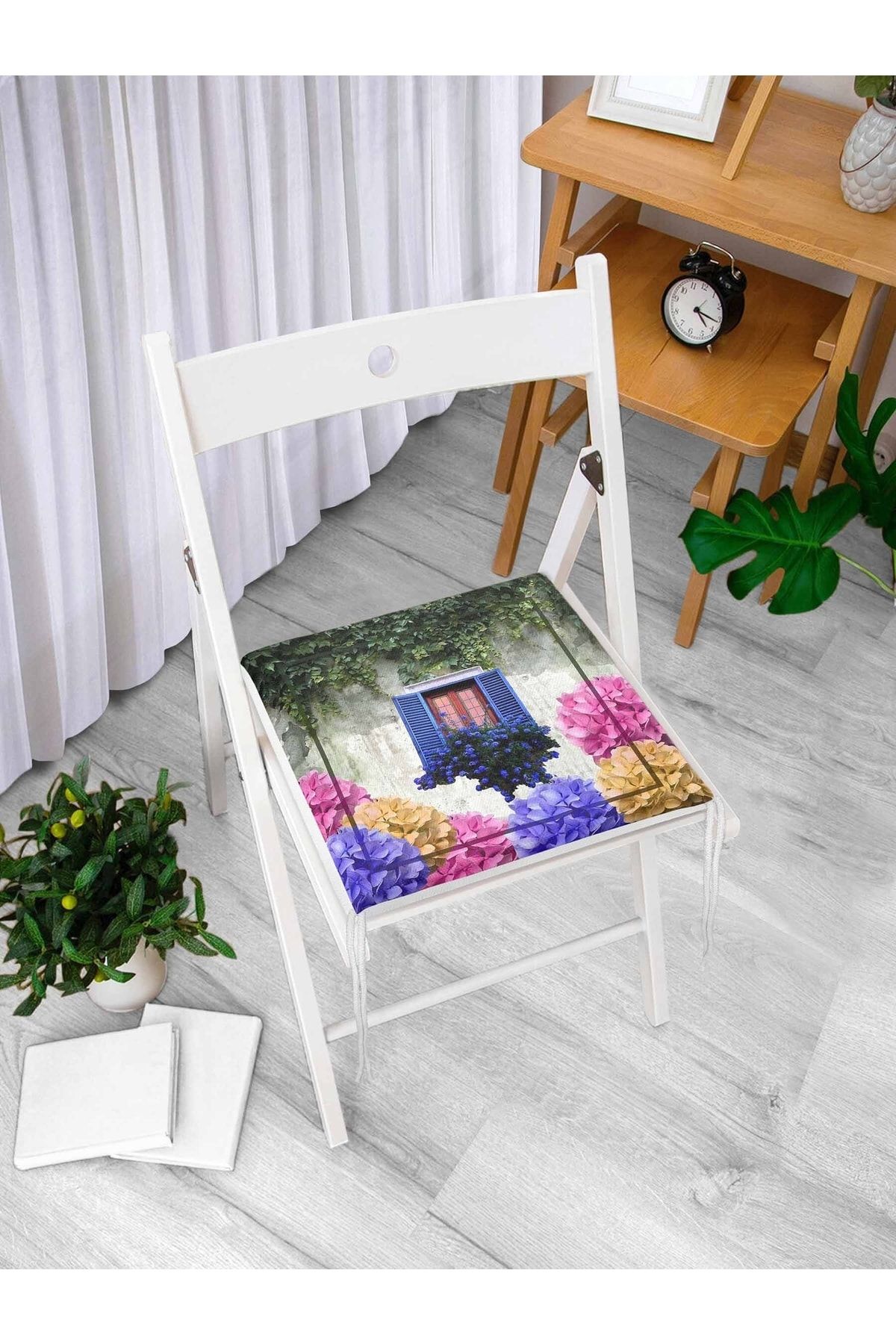 Realhomes-Flower Window Digital Printed Modern Zippered Chair Cushion 1