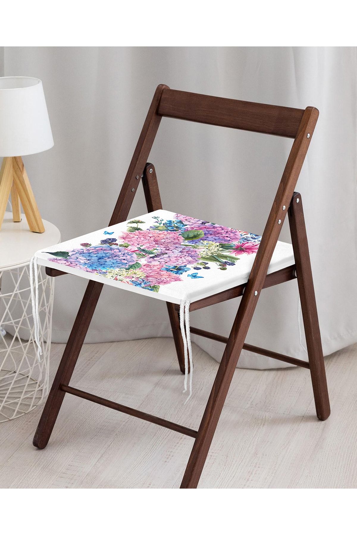 Realhomes-Lilac Color Cluster Lily Patterned Digital Printed Zippered Chair Cushion 3