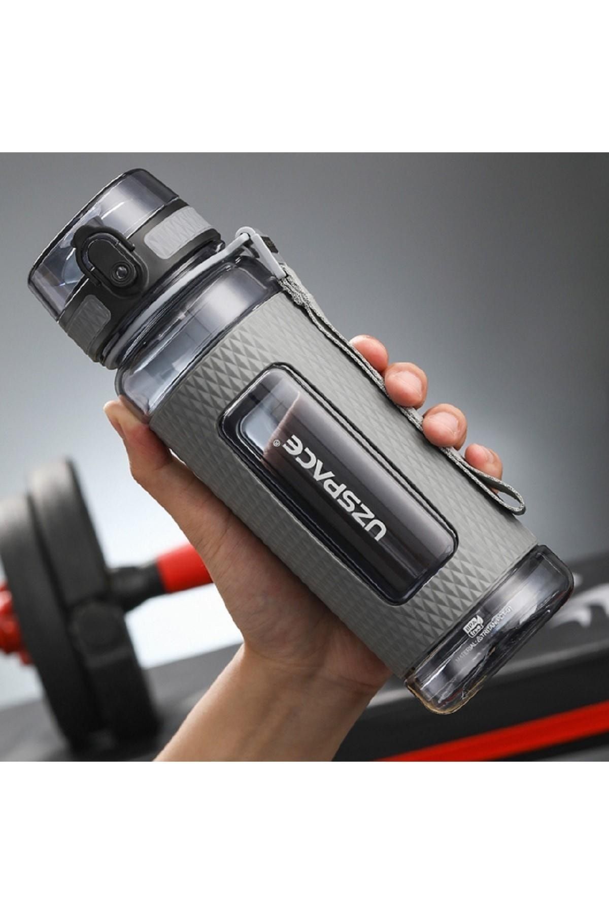 قمقمه ورزشی آبی FF 800ml اندازه بزرگ بدن محافظت شده سیلیکون جریان آب تریتان Uzspace