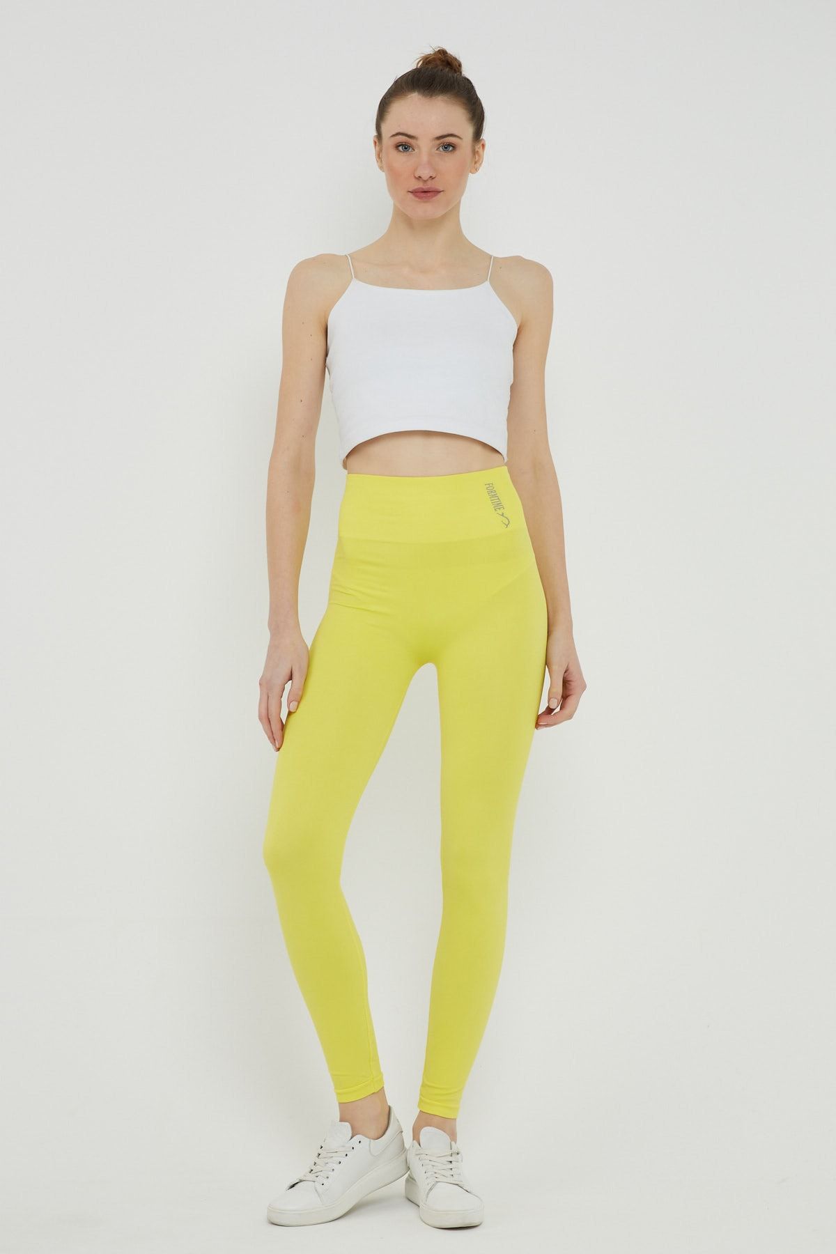 Green pastel Single-colour lightweight jogging bottoms - Buy Online |  Terranova
