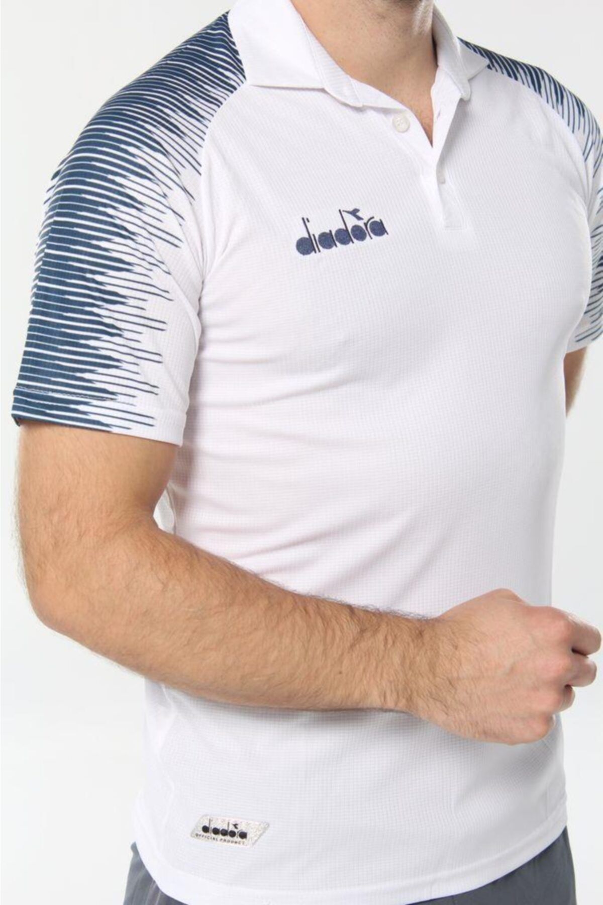 تی شرت ورزشی سفید مردانه و زنانه چوگان ریتم Diadora