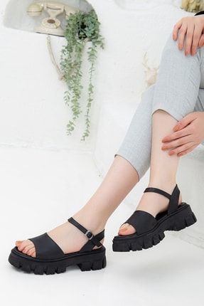 Kadın Kalın Taban Sandalet Renkli Sandalet Bthn 4059