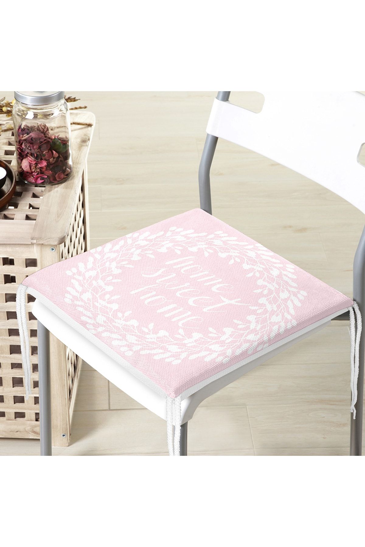Realhomes-Home Sweet Home Digital Printed Zippered Chair Cushion 4