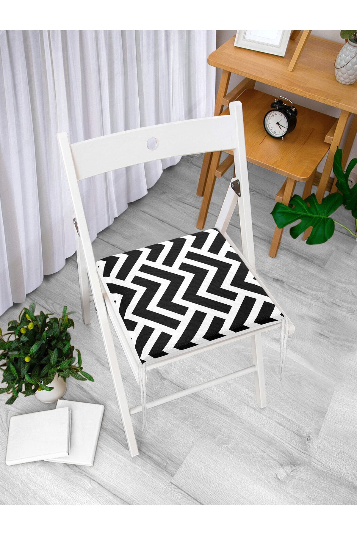 Realhomes-Pernă de scaun cu fermoar cu model geometric alb-negru 2