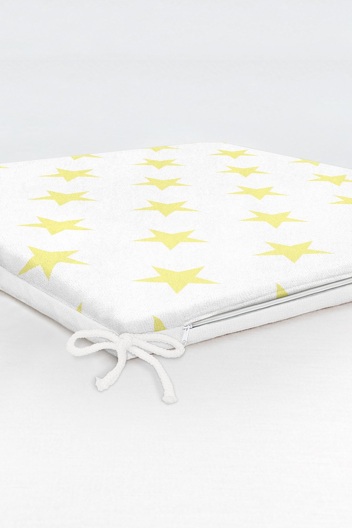 Realhomes-Yellow Star Zippered Chair Cushion 6