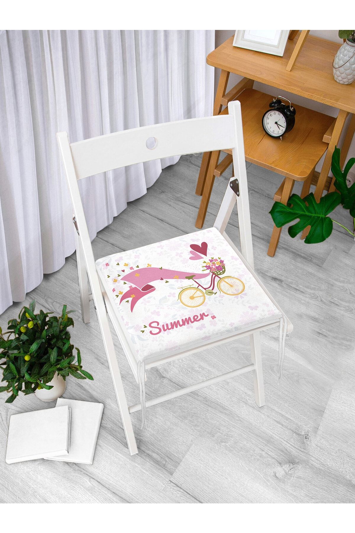 Realhomes-Modern Bicycle Patterned Digital Printed Zippered Chair Cushion 3