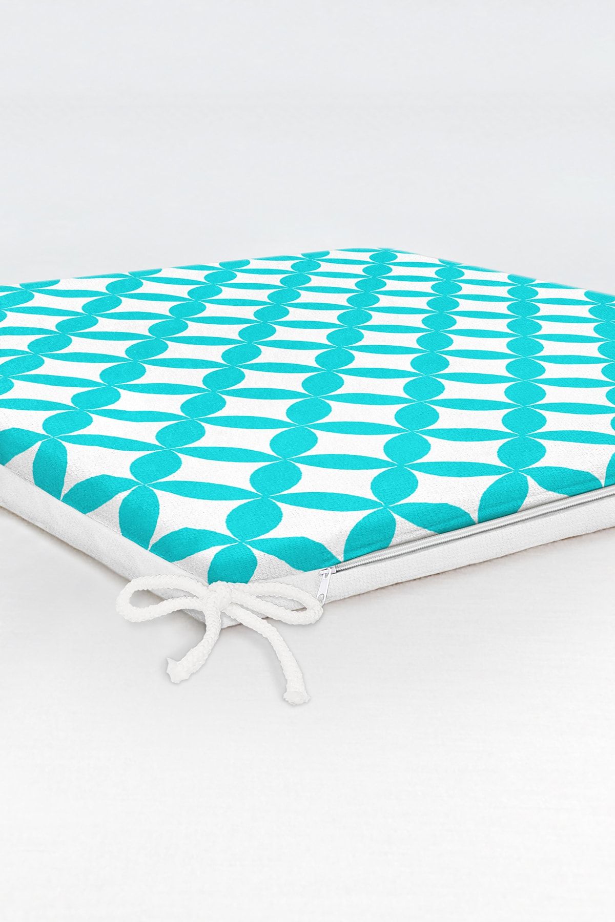 Realhomes-Blue Circular Geometric Digital Printed Zippered Chair Cushion 6