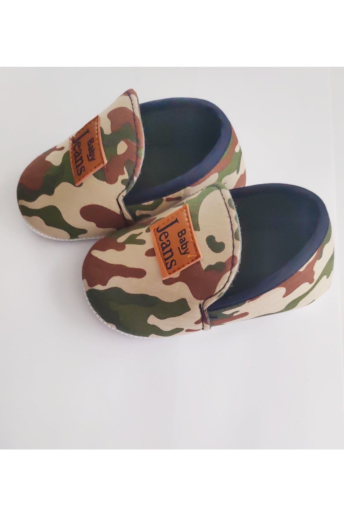 Camo discount baby booties