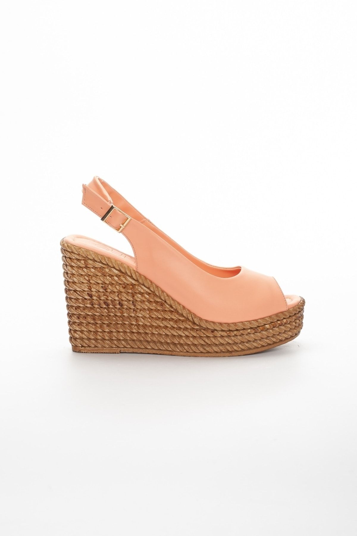 Comfortable nude wedges top