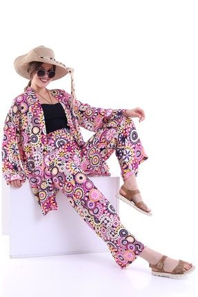 Pembe-beyaz Desenli Kimono Ve Beli Lastikli Çift Cepli Viskon Salaş Pantolon Takımı Zyn-58042 TYC00419856473
