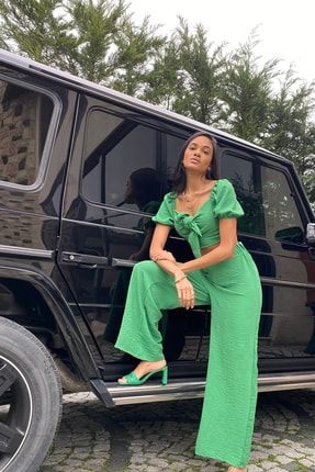 Kadın Yeşil Yakası Bağcıklı Prenses Kol Crop Bluz Ve Beli Lastikli Wide Leg Takım GDX8226