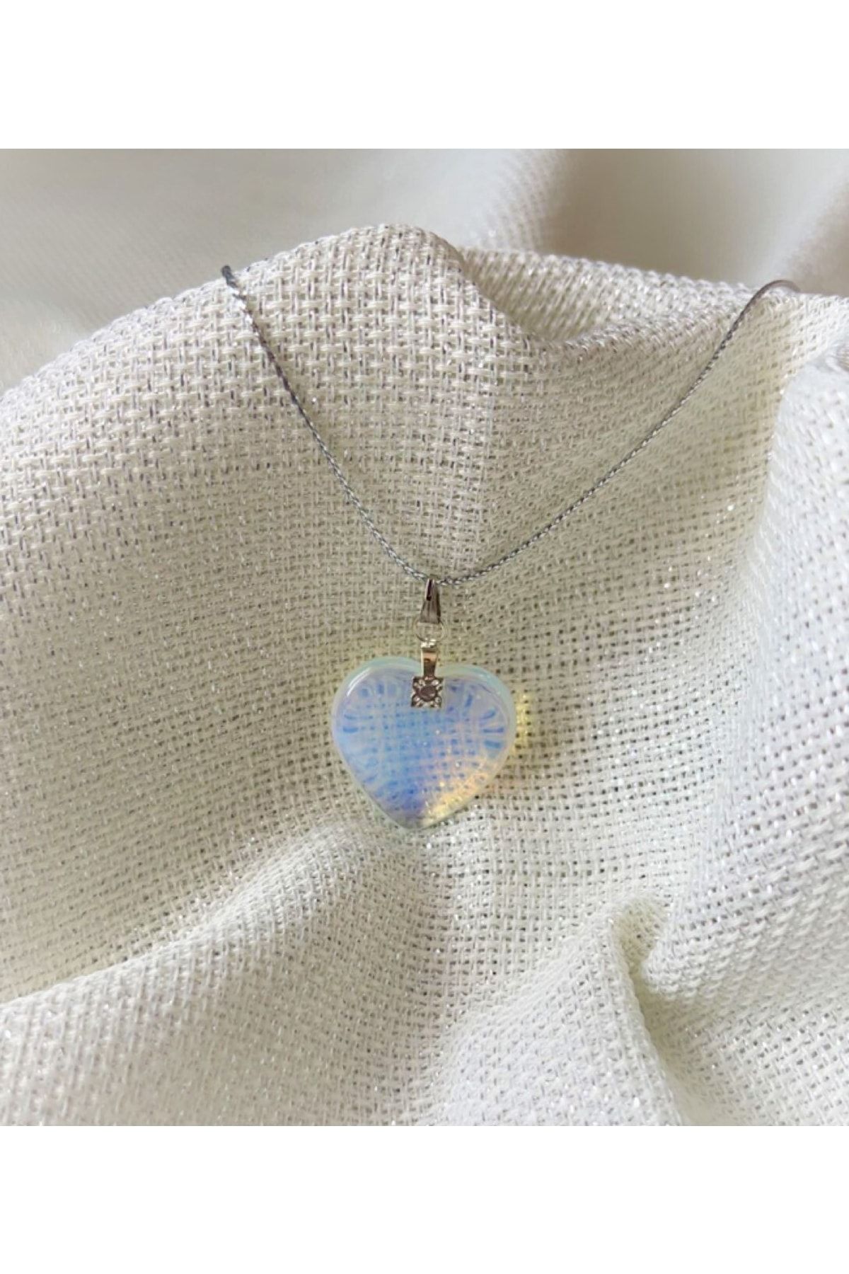 Aksesuar Natural Moonstone Heart Necklace