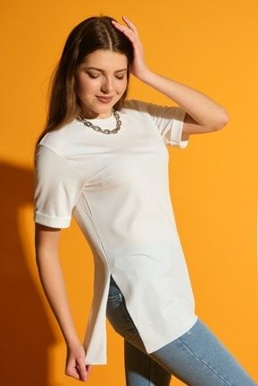 Kadın Ekru Yırtmaçlı Basic Salaş Kaşkorse T-shirt MDTRN21416