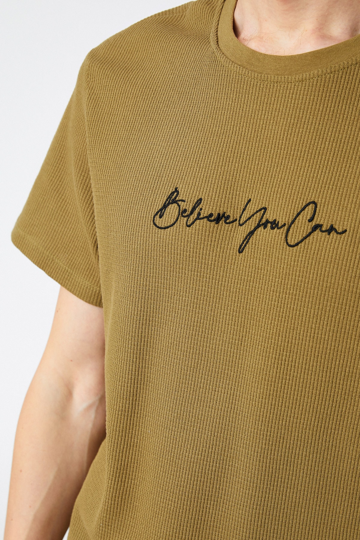 تیشرت مردانه خاکی کوتون | 2YAM11111HK اورجینال - تصویر 4