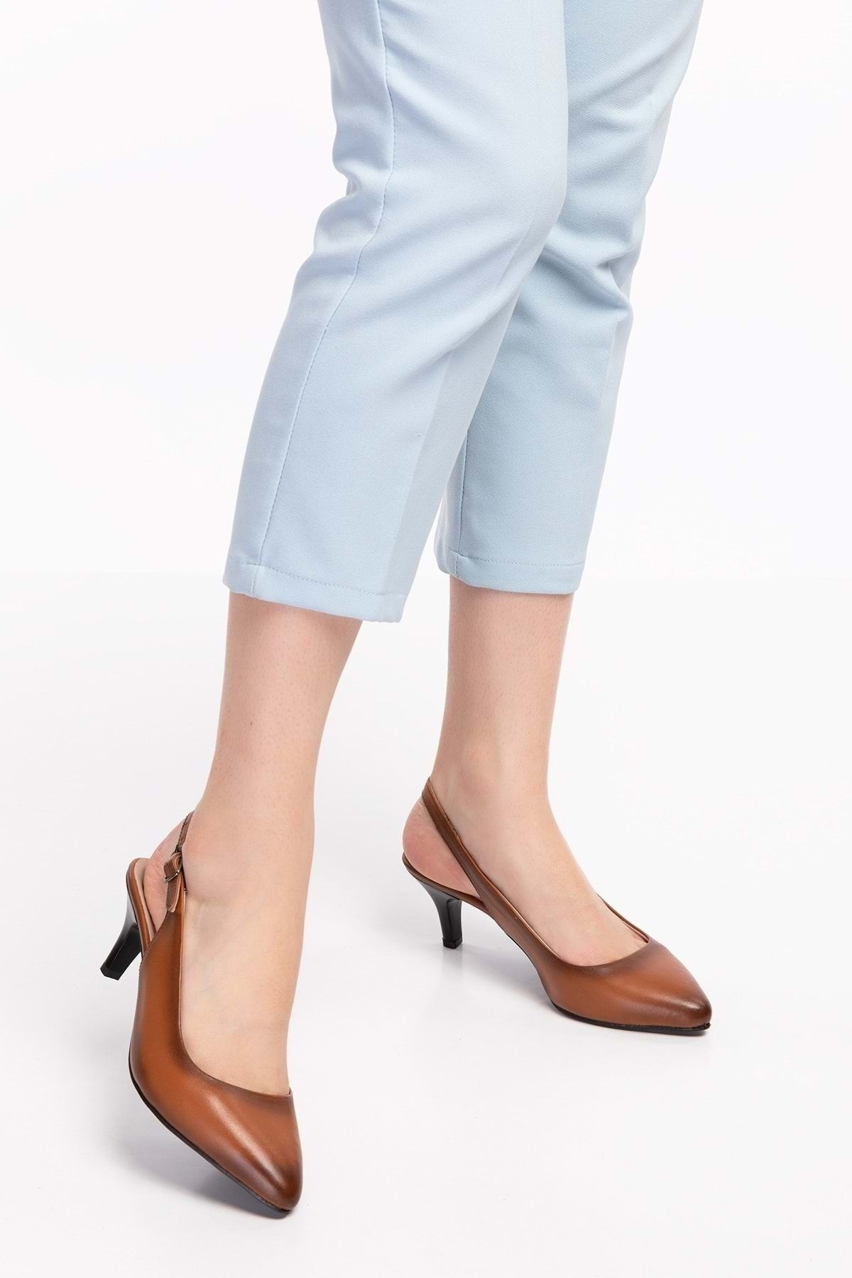 Gondol-Women's Genuine Leather Medium Heel Stiletto Vdt.230 - Tan - 42 3