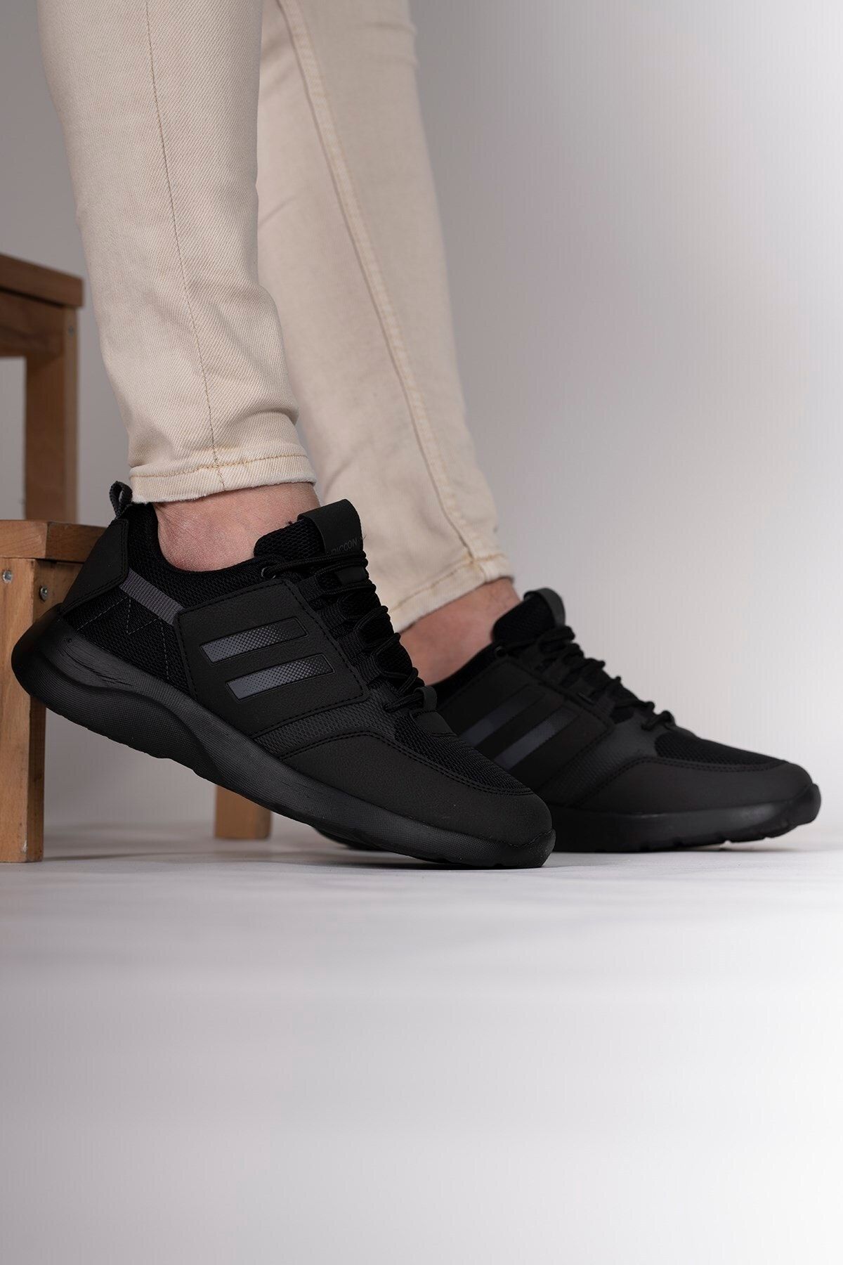 Süper Hafif Siyah Füme Unisex Sneaker 00124112