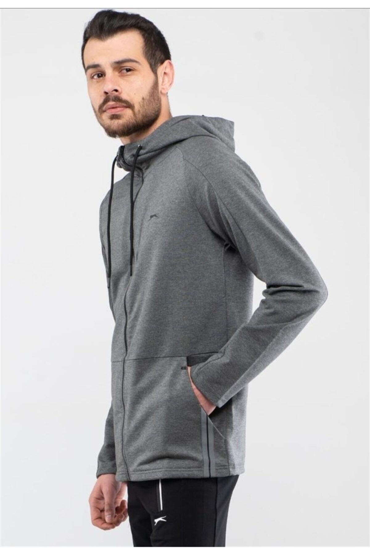 سویشرت اسپرت اسلازنگر مردانه پنبه ای خاکستری اسپرت  Regular/رگولار     اسپرت | Slazenger ST10WE025 - تصویر 4