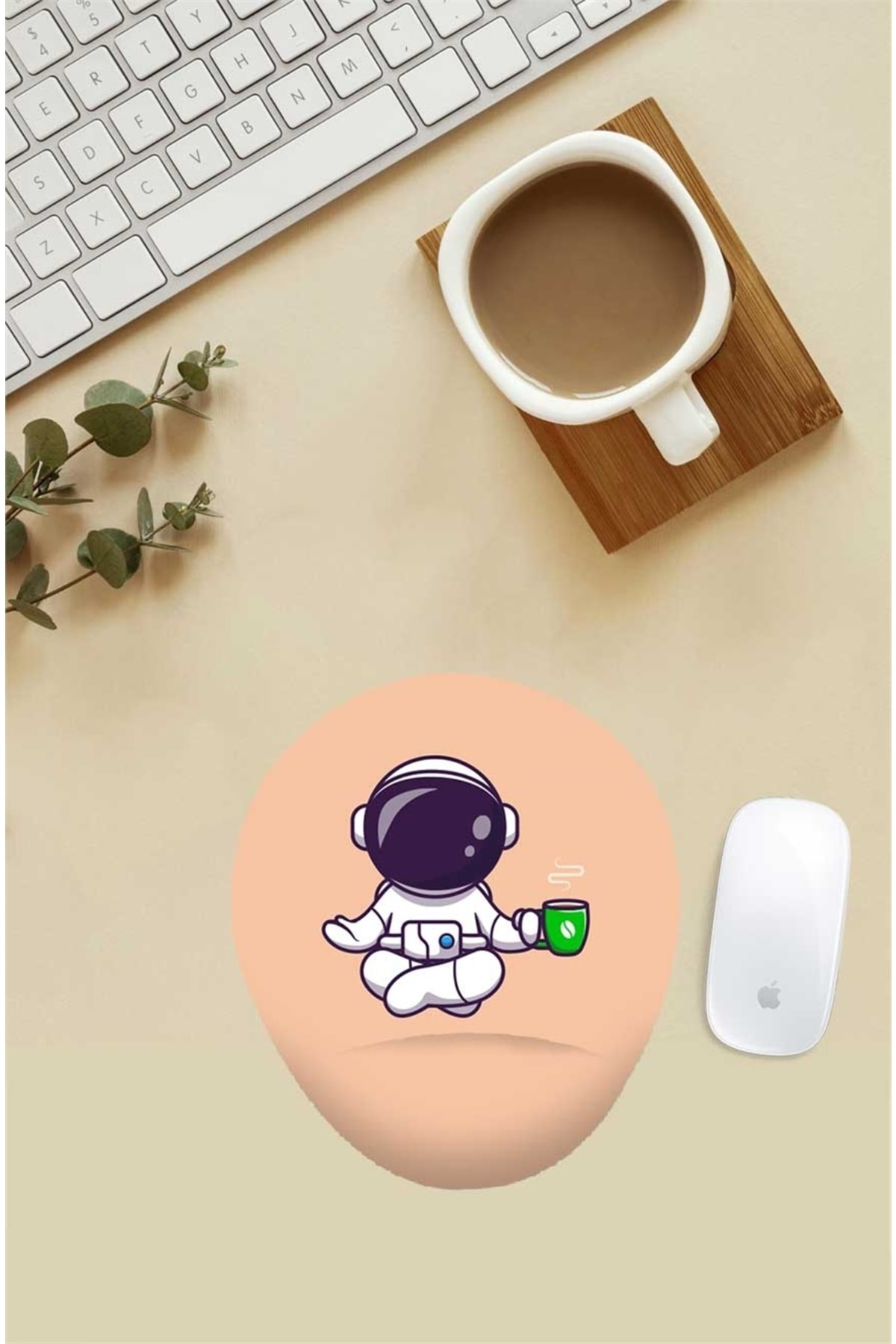 Yogacı Astronot Desenli Bilek Destekli Mouse Pad
