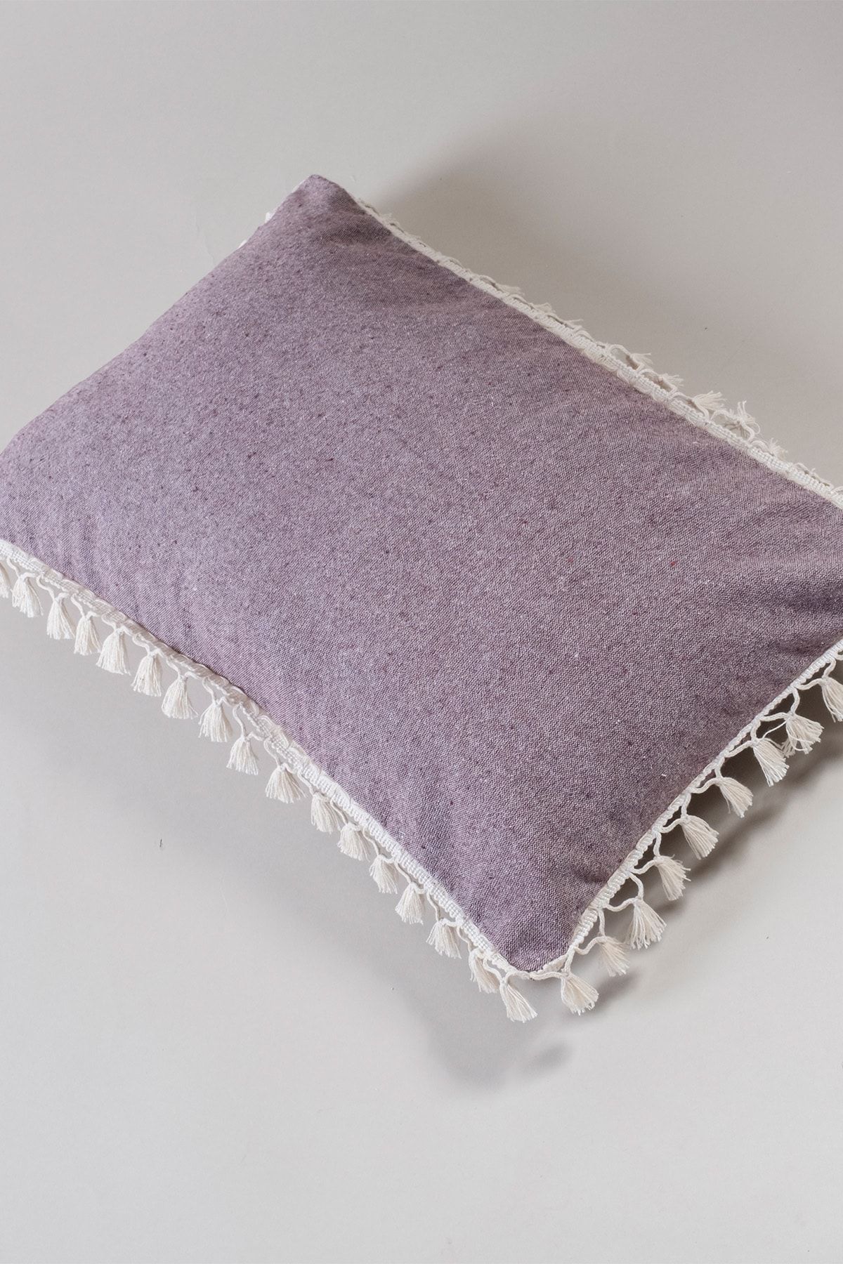 vivamaison-Față de pernă cu pompon din bumbac roșu Claret cu design special unic, 35x55 cm 6
