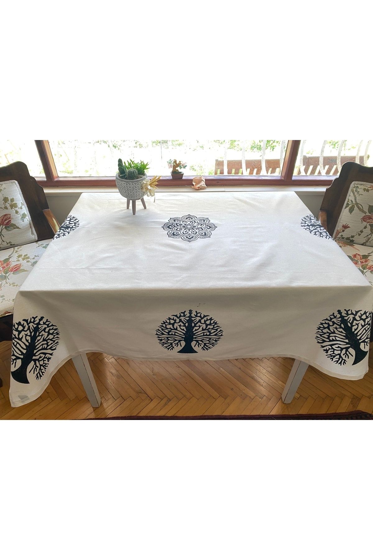 Demeter Concept-Wood Print Tablecloth 2