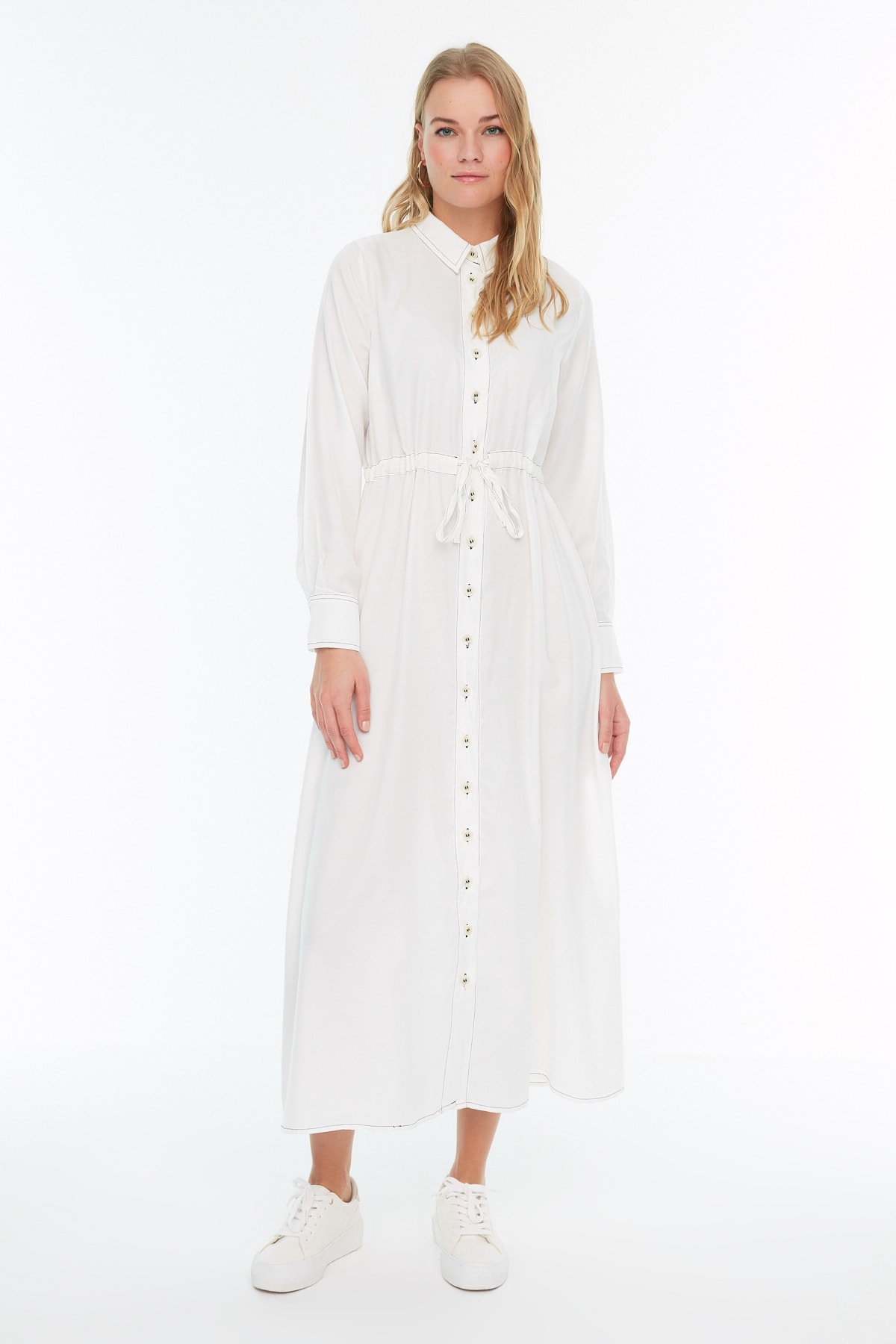 Trendyol Modest Kleid Weiß Basic Fast ausverkauft
