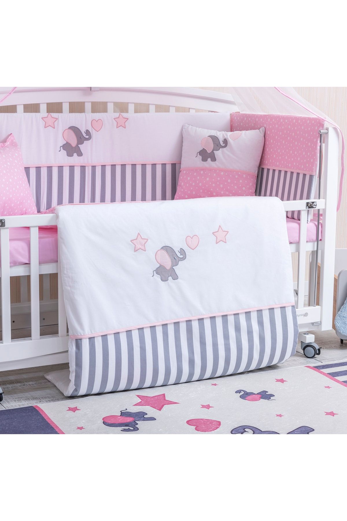Pink crib deals bumper set