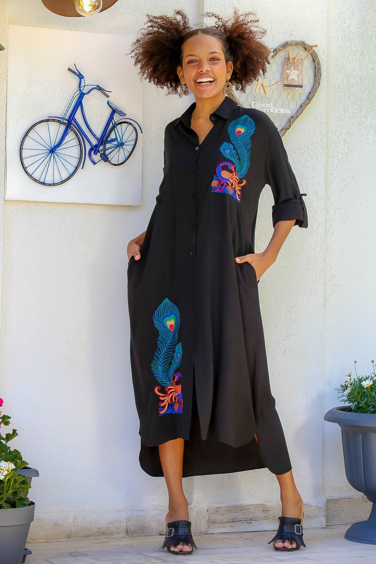 Chiccy Women s Black Collar Peacock Embroidered Sleeve Adjustable Pocket Shirt Dress M10160000EL93351
