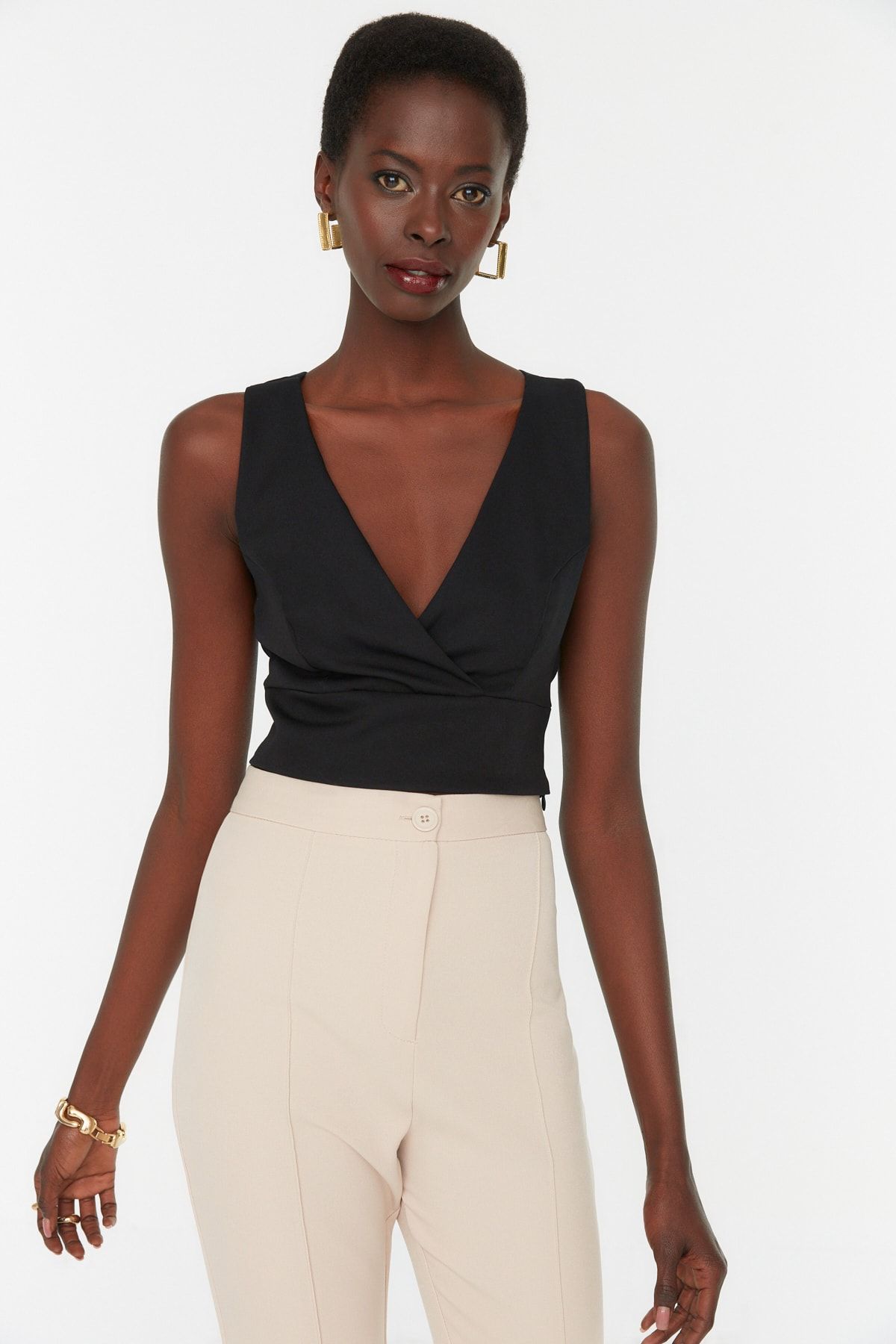 Trendyol Collection Bluse Schwarz Figurbetont Fast ausverkauft