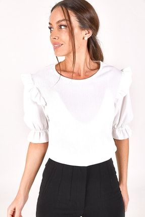 Kadın Beyaz Omzu Fırfrılı Kolu Lastikli Bluz ARM-22Y024007
