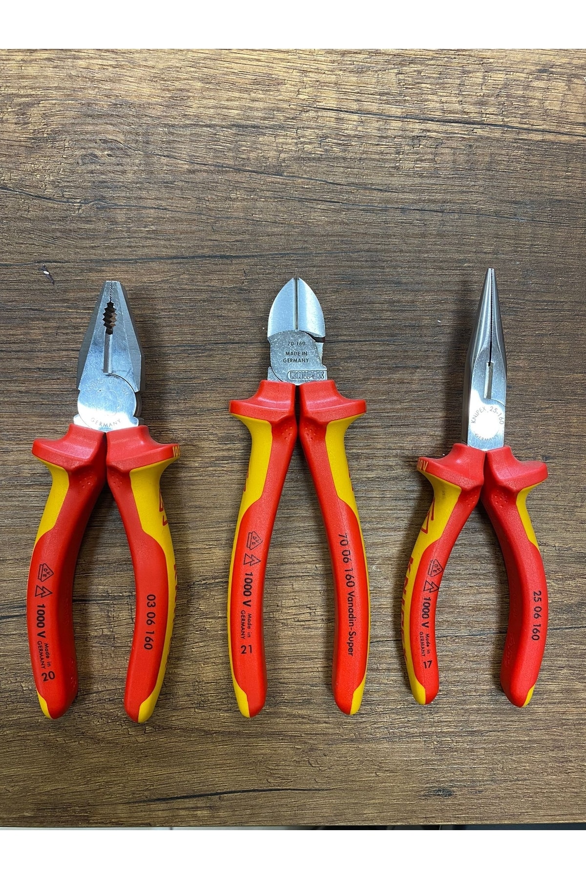 カーペンター　セット Knipex 160 Mm Pense Yan Keski Kargaburun Seti 1000 V Vde Made In