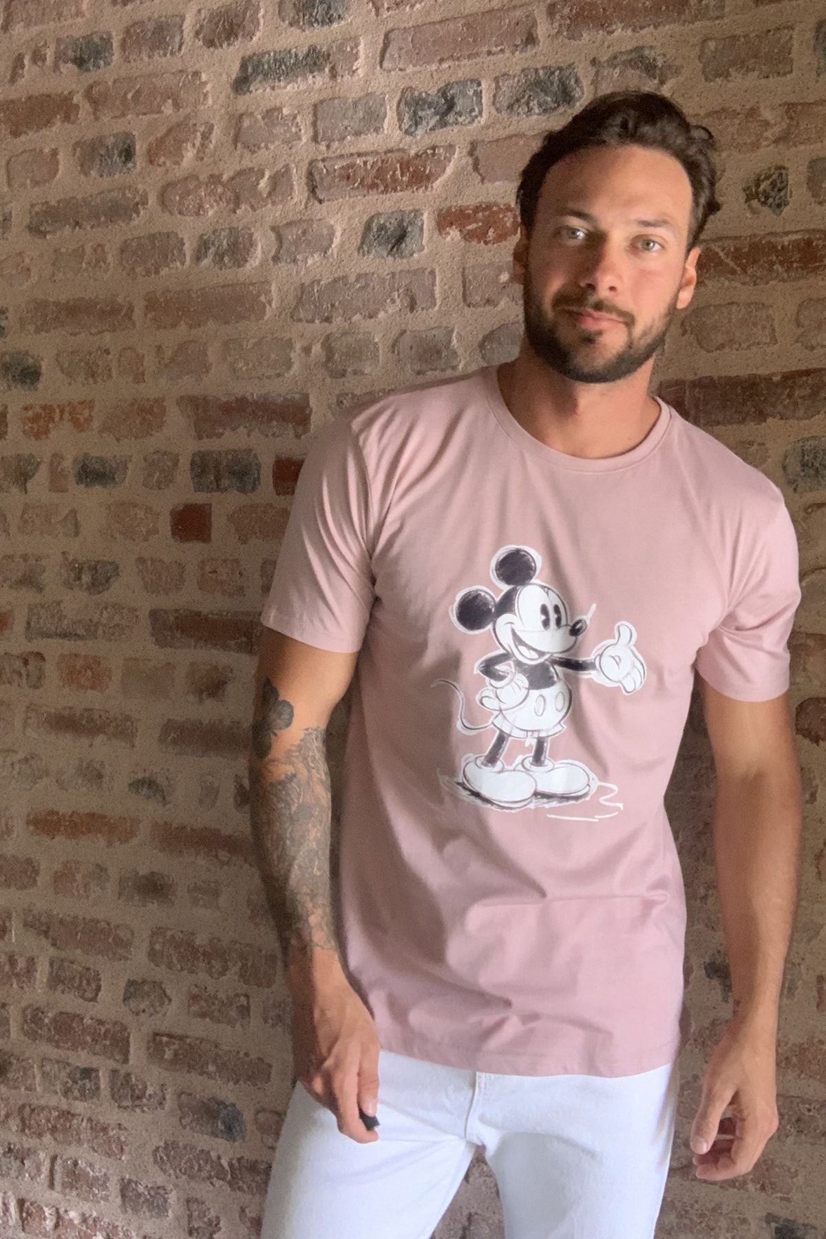 Trendyol Man Gul Kurusu Erkek Disney Baskili Lisansli T Shirt Tmnss20ts0413 Trendyol