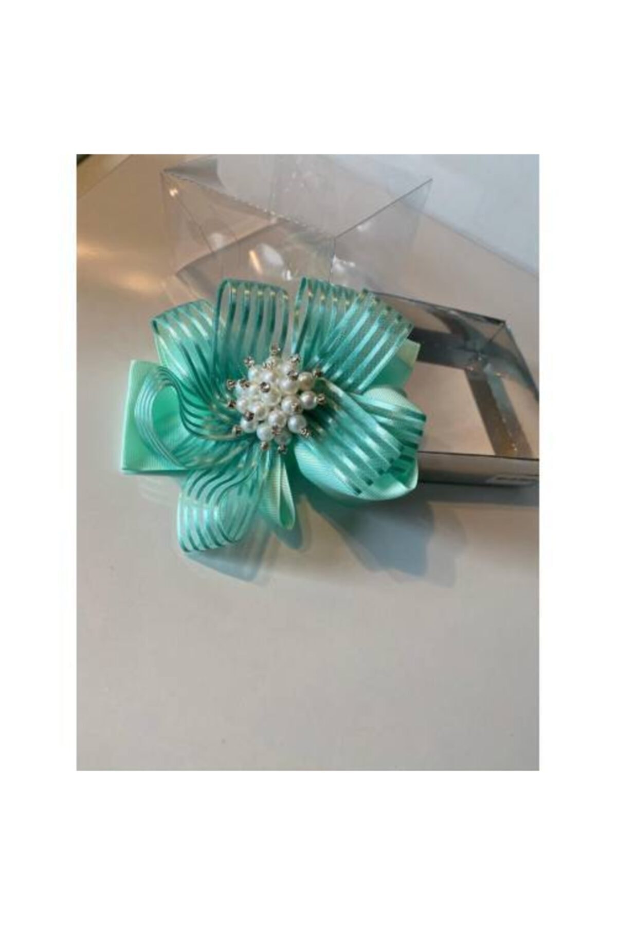 Water Green Ribbon Ribbon Mother and Girl with Pearl Gemstone Baby Gift Clip Buckle