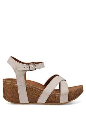 Nine West Elisabetta Kirmizi Kadin Dolgu Topuk Sandalet Trendyol