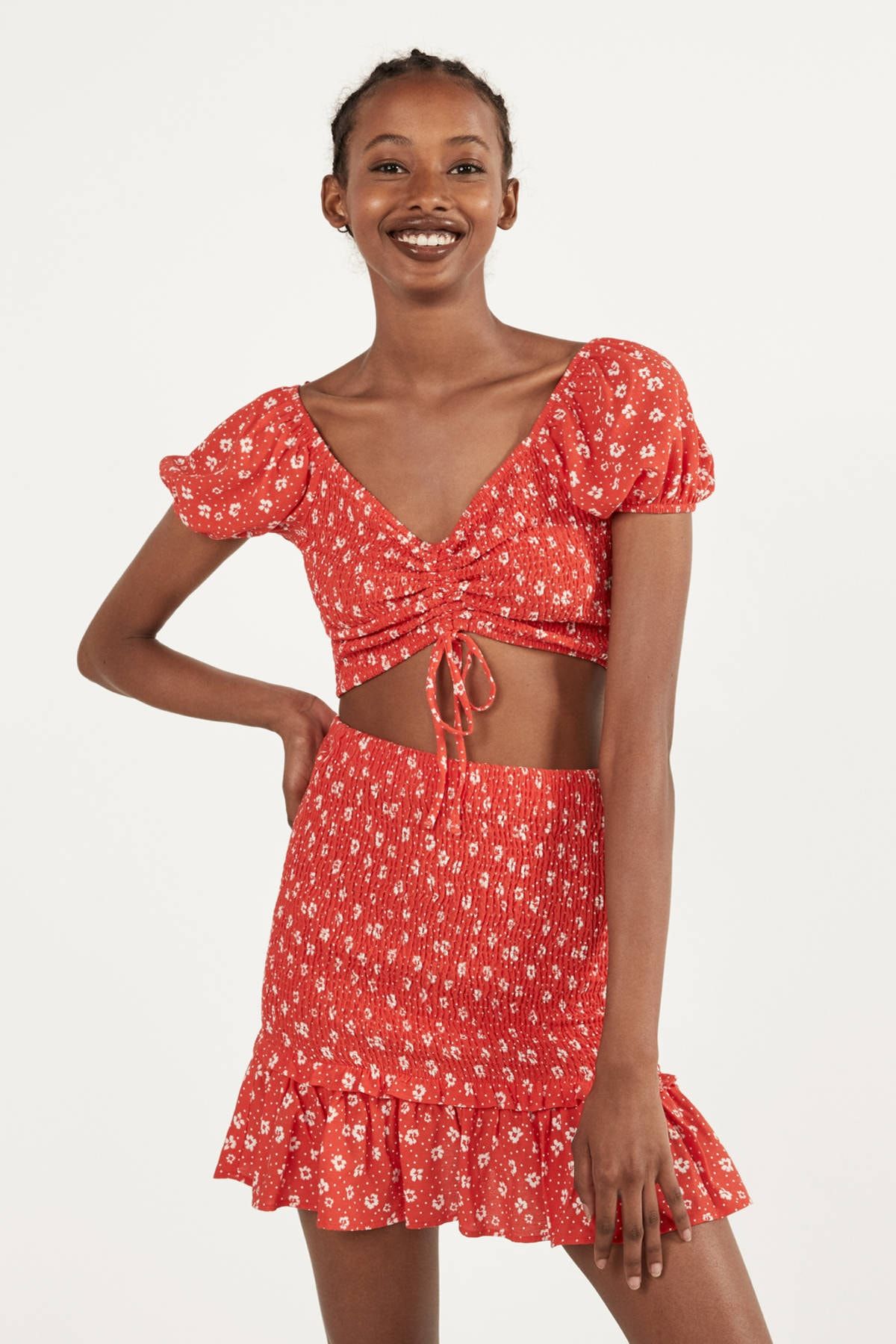 Bershka Kadin Kirmizi Buzgulu Desenli Bluz 00797168 Trendyol