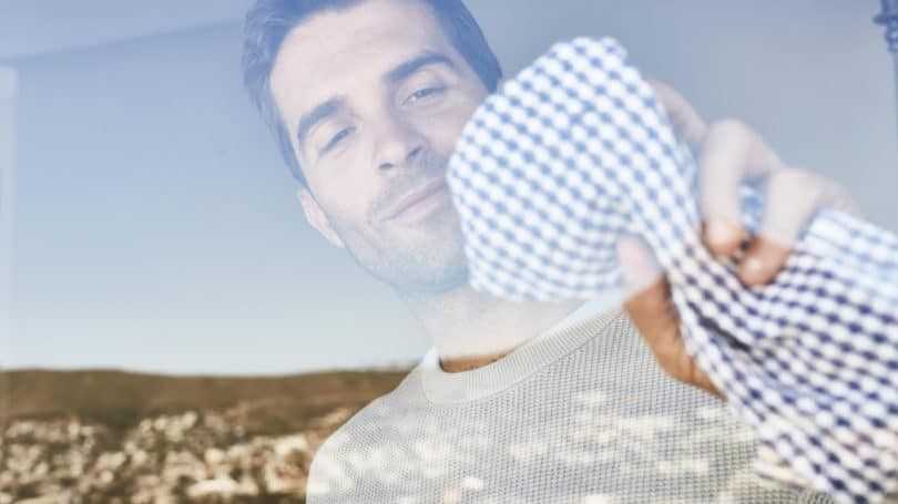 Cam Yüzeyden Her Şeyi Çıkarır