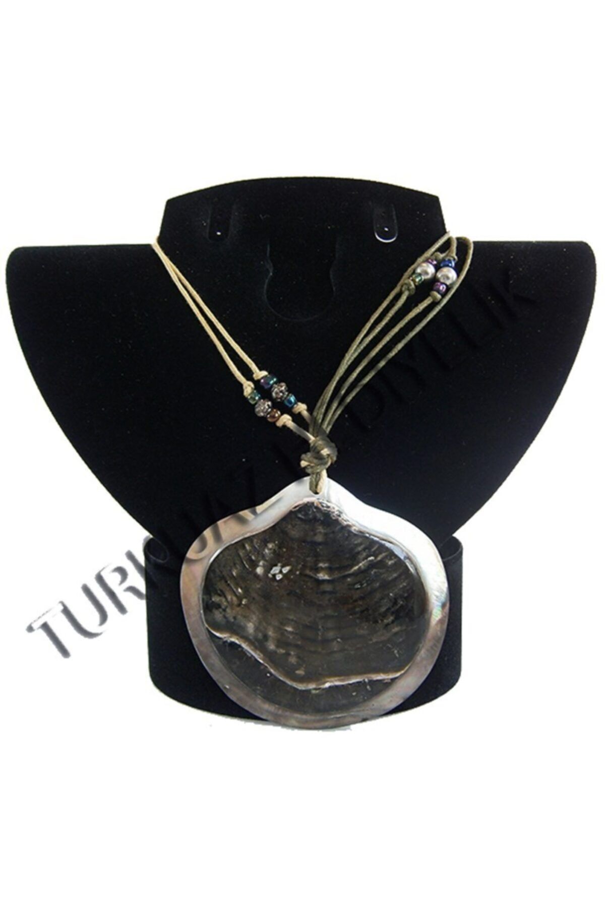 Mother of pearl shell necklace hotsell