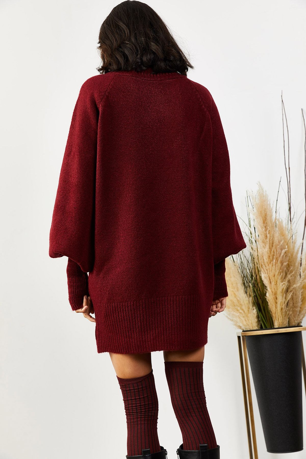 Olalook-Women's Burgundy Turtleneck Balloon Sleeve Loose Knitwear Dress ELB-19000867 4