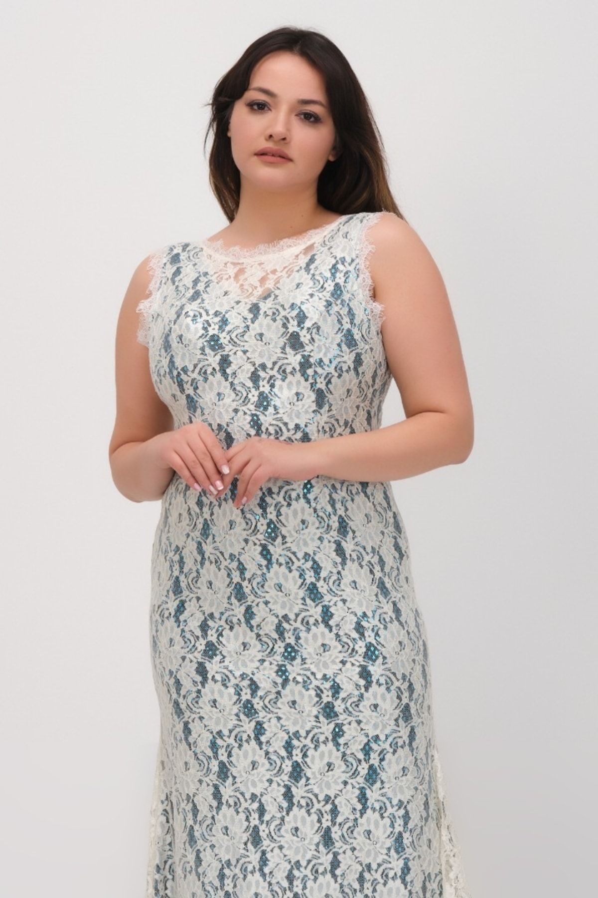 Plus Size Formal Dresses | Avenue.com