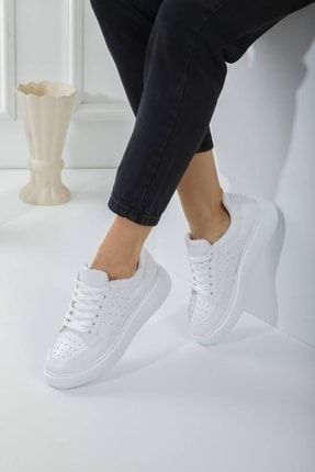 Beyaz - Kadın Sneaker Süet Detaylı Günlük Ayakkabı 202210011-202210022