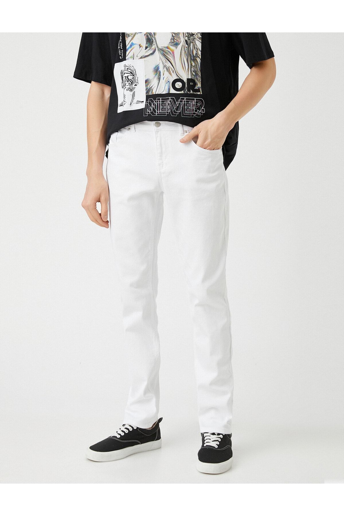 complete the look image