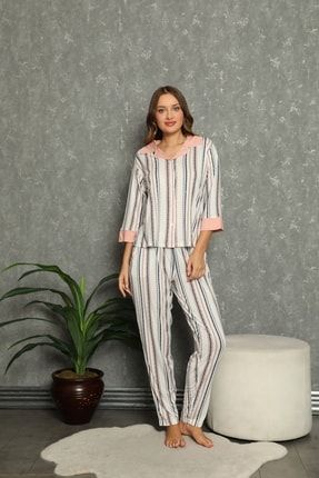 Kadın Çizgili Puantiyeli Büğmeli Yarım Kol Pijama Takımı TYC00431679429