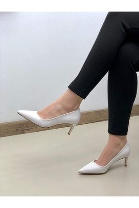 Ernesta Beyaz Renk Stiletto Ayakkabı 2247-239