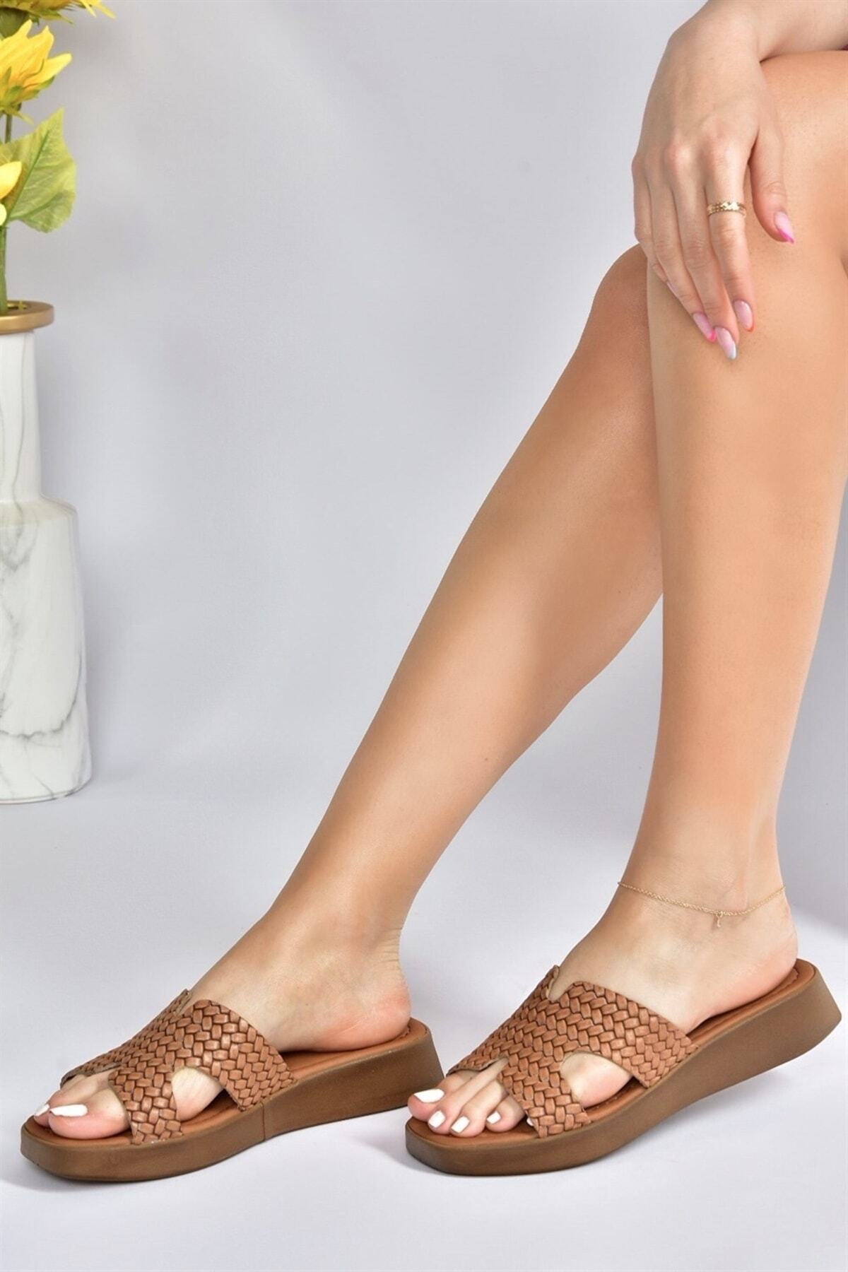 Fox Shoes-Светлокафяви дамски чехли от естествена кожа M291801603 3