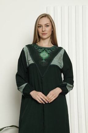 Yeşil Dantelli Taşlı Yakası Nakışlı Haki Garnili Yazlık Elbise TYC00431720472