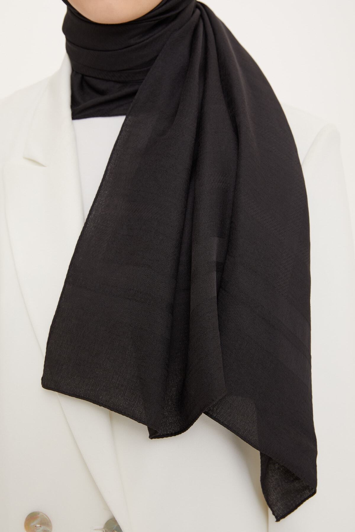 شال زنانه مشکی آرمینه | S00OA4640068 اورجینال - تصویر 3