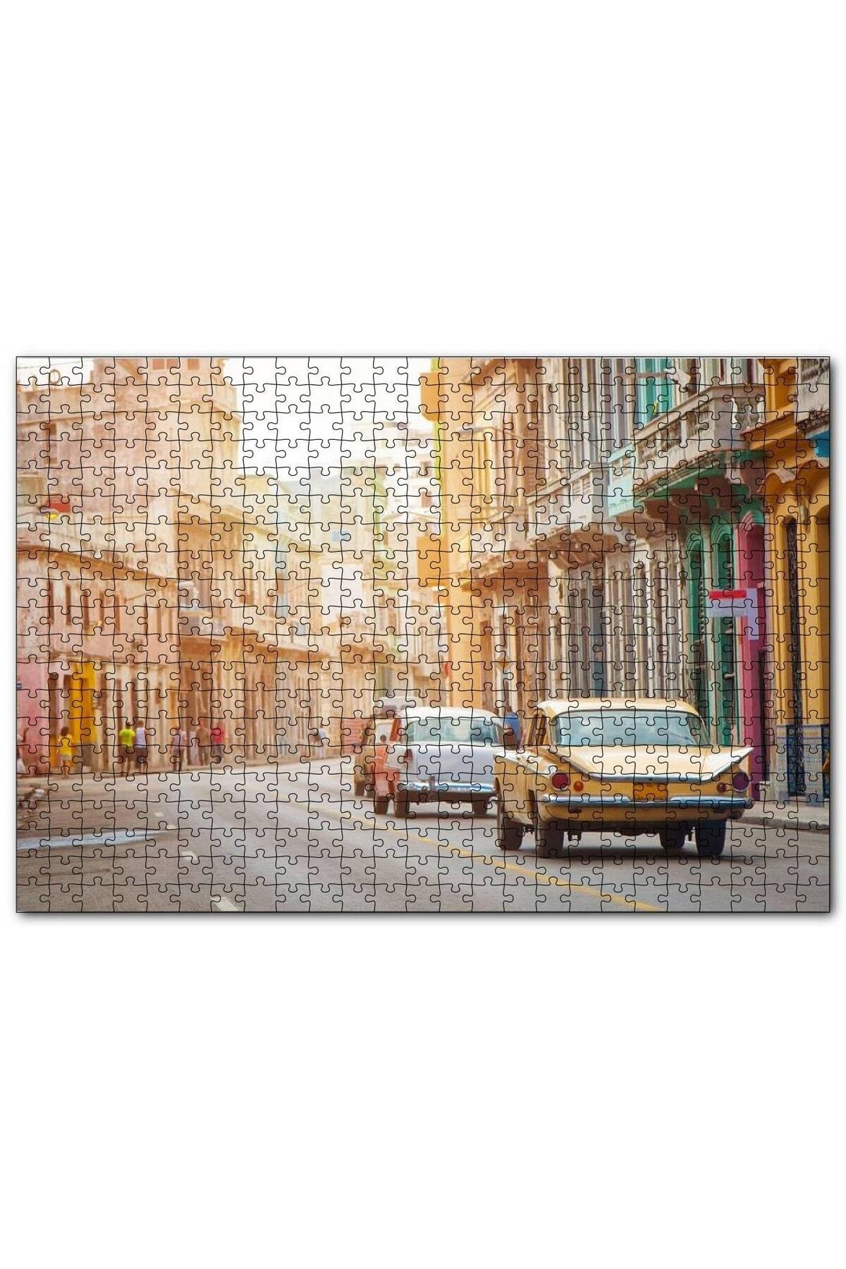 Cakapuzzle-Old Buildings and Classic Cars in Cuba 255 Piece Puzzle Jigsaw Puzzle Mdf (wood) 1