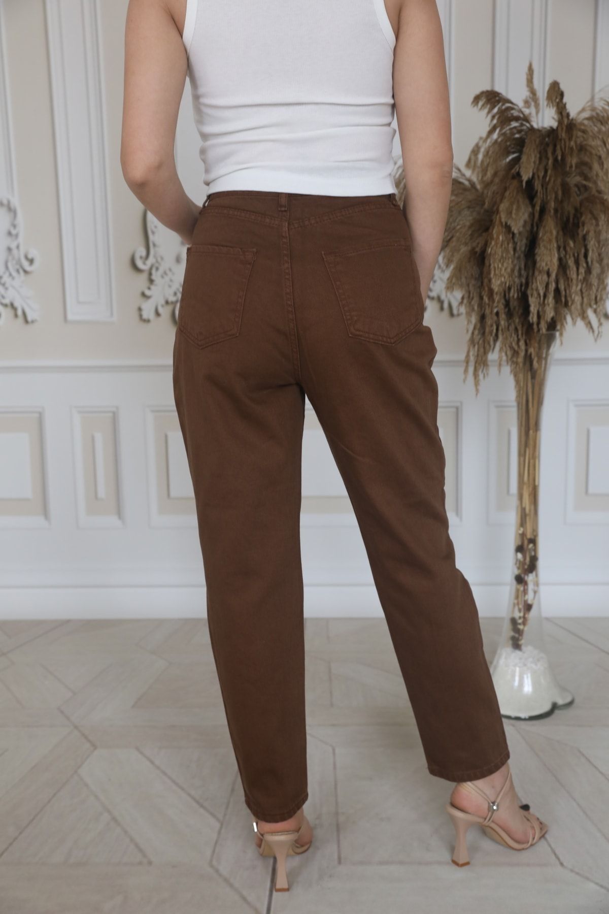La Brezza-Brown Mom Jeans 4